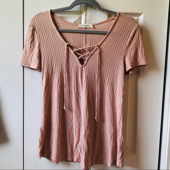 Live To Be Spoiled | Lace Up | Pink | Tee - Picture 2 of 3